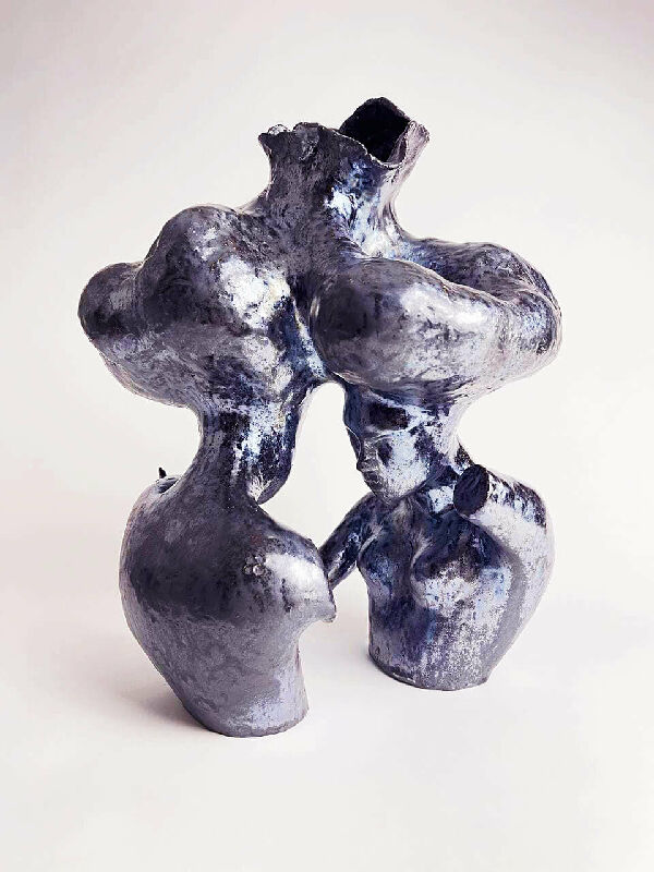 Sisters support  / Explosion