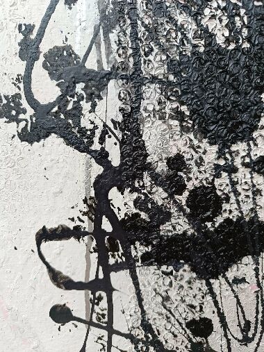 Жизнь продолжается