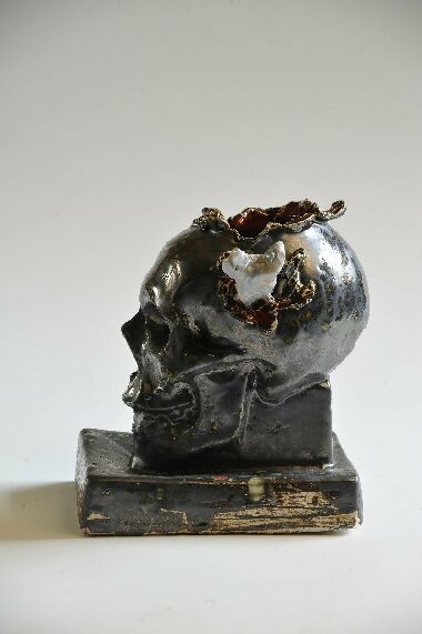 Керамическая композиция "Мариуполь" из серии "Хаос-война"