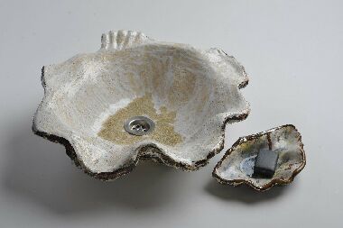 Мыльничка и стакан для щеток к рукомойнику "Ракушка белая"